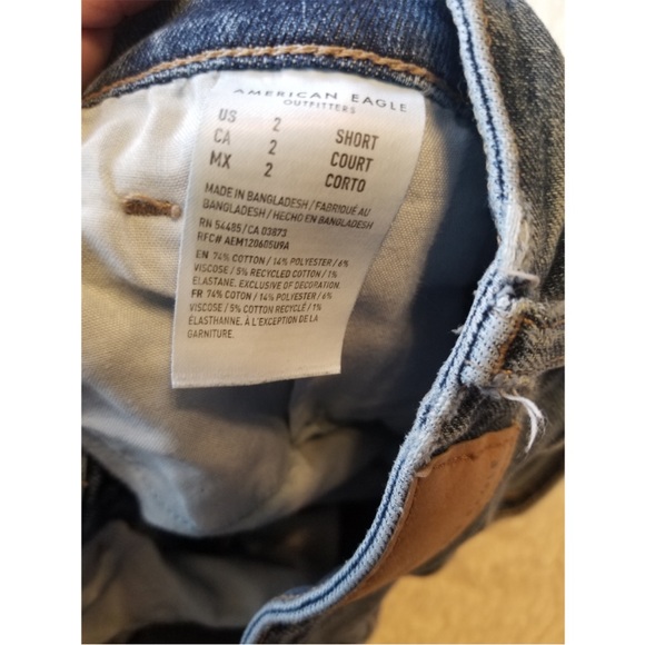 American Eagle Outfitters Blue Straight Mom Jeans 2 short - Picture 2 of 4